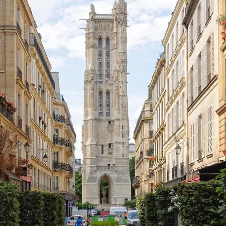 Louvres Notre Dame De Apartament